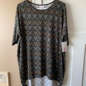 LuLaRoe Medium Green Chevron Irma Tunic